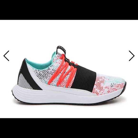 under armour coral shoes